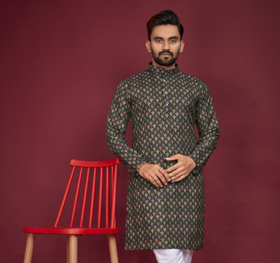 HIKNOCK Men Self Design Straight Kurta(Multicolor)