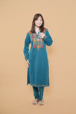 MHIZHA Women Embroidered Straight Kurta(Dark Blue)