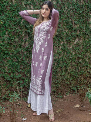 PRITITEX Women Chikan Embroidery Straight Kurta(Purple)
