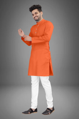 VyomCreation Men Solid Straight Kurta(Orange, White)