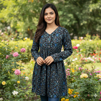 Zuvira Enterprises Women Floral Print, Printed Flared Kurta(Blue)