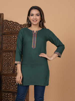 Annsh Apparel Women Printed Straight Kurta(Green)
