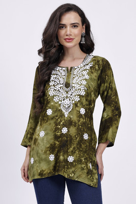 Sanvi Fashion Women Chikan Embroidery Straight Kurta(Dark Green)