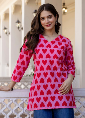 Surhi Women Printed Straight Kurta(Multicolor)