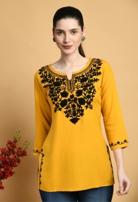 MAA ASMA FASHION Women Embroidered Straight Kurta(Yellow)