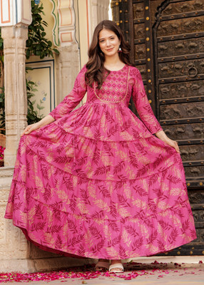 saloni creation Women Embroidered Anarkali Kurta(Maroon)