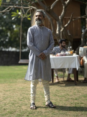 VASTRAMAY Men Kurta Pyjama Set