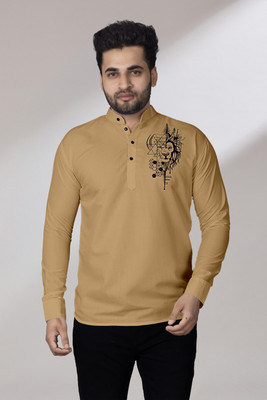 LIRMO Men Printed Straight Kurta(Gold)