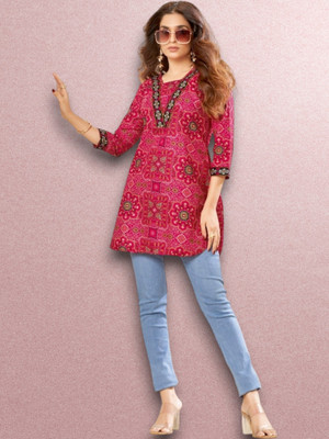 ABHI FAB Women Printed Straight Kurta(Pink)