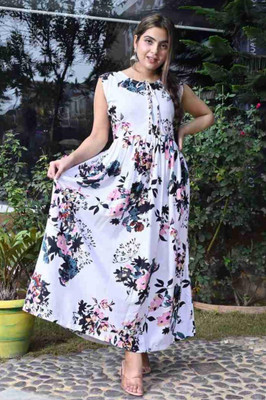 Tejal Textile Women Printed Anarkali Kurta(White)