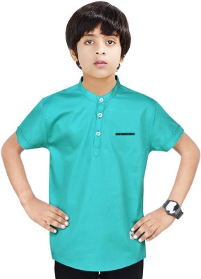 MADE IN THE SHADE Boys Solid Straight Kurta(Blue)