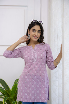 Nayo Women Printed Straight Kurta(Purple)