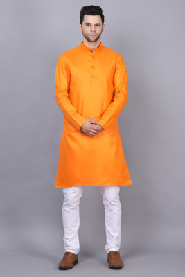 ETHNICSUTRA Men Solid Straight Kurta(Orange)