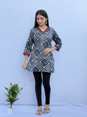 Lefri Handicraft Women Printed Straight Kurta(Blue)