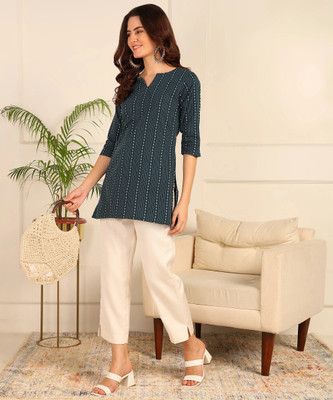 DSK STUDIO Women Striped Straight Kurta(Blue)