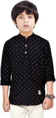 MADE IN THE SHADE Boys Printed Straight Kurta(Black)