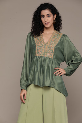 aarke Ritu Kumar Women Embroidered Flared Kurta(Green)