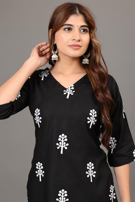 AAITHAN Women Printed Straight Kurta(Multicolor)