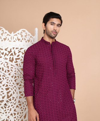 ANOUK Men Embroidered Straight Kurta(Purple)