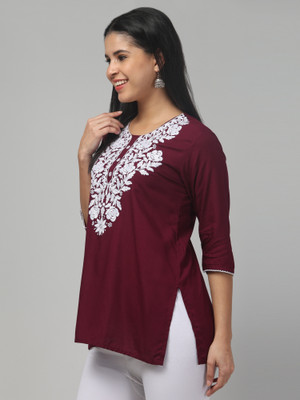 ILMA CREATION Women Embroidered Straight Kurta(Purple)