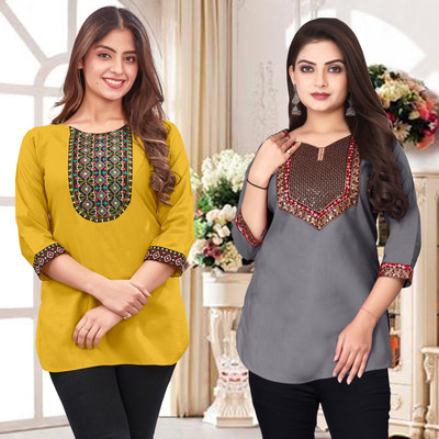 HELLY512 Women Embroidered A-line Kurta(Multicolor)