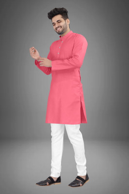 ART CURTAIN Men Solid Straight Kurta(Pink)