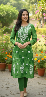ChikankariArts Women Embroidered Straight Kurta(Green, White)