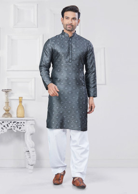Svatantra Men Printed Straight Kurta(Grey)