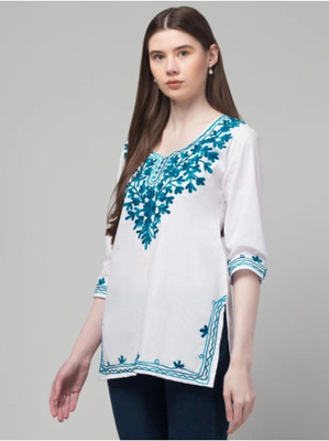 Emmy Word Women Embroidered Straight Kurta(White)