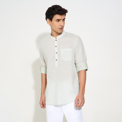 Indus Route by Pantaloons Men Solid Straight Kurta(White)