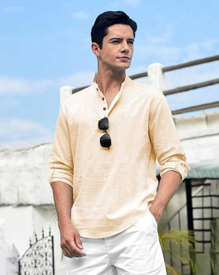 CHIRASVI Men Solid Straight Kurta(Beige)