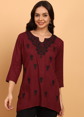 TOP N THREAD Women Chikan Embroidery, Embroidered, Floral Print A-line Kurta(Maroon, Black)