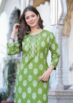 PHYSIL Women Embroidered Straight Kurta(Green)