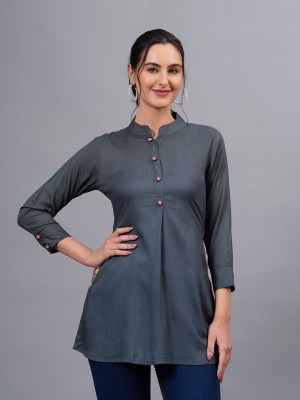 JC4U Women Solid Straight Kurta(Grey)