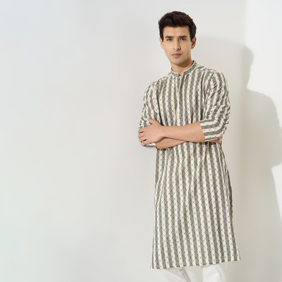 Indus Route by Pantaloons Men Printed Straight Kurta(Grey)