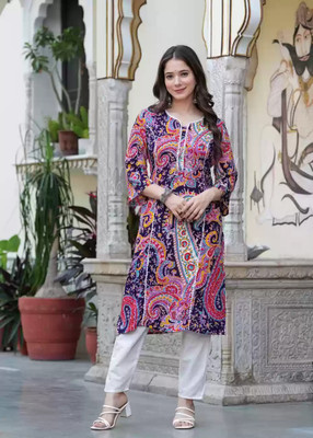 Lamba Creations Women Kurta Pant Set