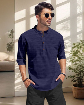 Growwax Men Self Design Straight Kurta(Dark Blue)