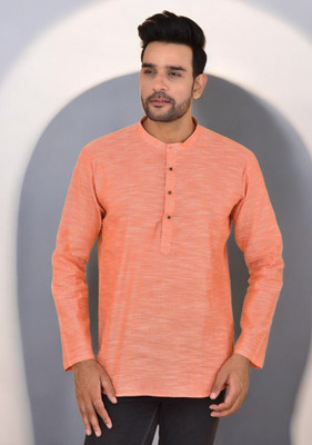 Qashida Men Solid Straight Kurta(Orange)