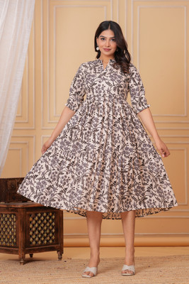 YOGUN Women Abstract, Printed Flared Kurta(Brown)