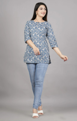 Aarohi Fashion Women Printed Straight Kurta(Blue, White)