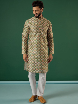 ANOUK Men Self Design Straight Kurta(Green)