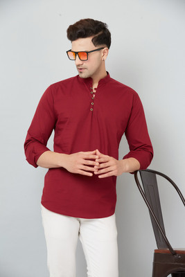 Le Mec Men Solid Straight Kurta(Maroon)