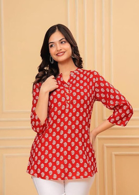 VedaFashions Women Printed Straight Kurta(Red)