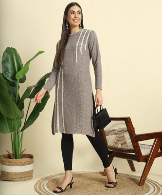 HERMISTON Women Embroidered Straight Kurta(Grey)