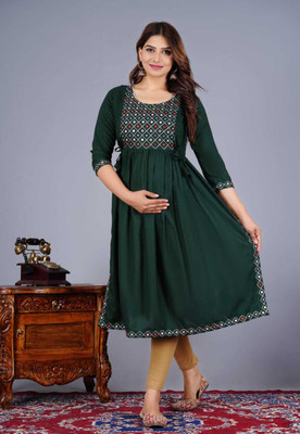 Gyanesh Women Embroidered A-line Kurta(Green)
