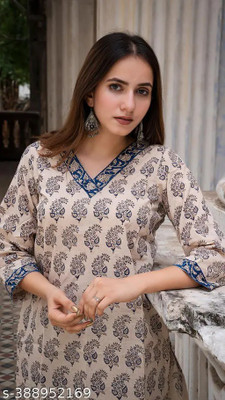 Tanish Women Floral Print A-line Kurta(White)
