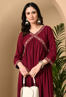 jaipurite Women Printed Straight Kurta(Maroon)