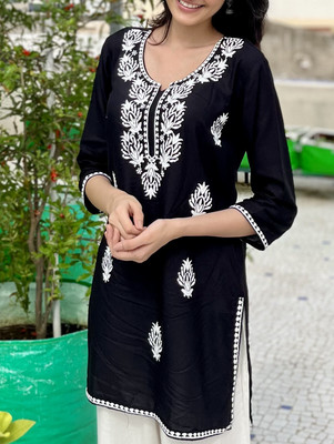 supremesarees Women Chikan Embroidery Straight Kurta(Black)