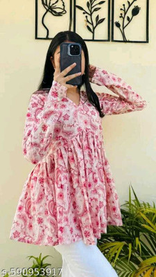 sarswa Women Paisley, Printed, Floral Print Flared Kurta(Pink)