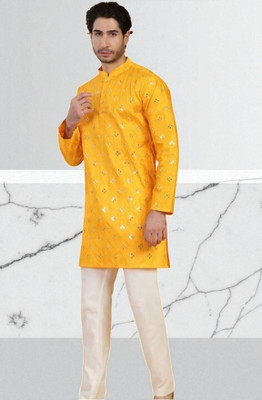 Bisswas Men Embellished Straight Kurta(Yellow)